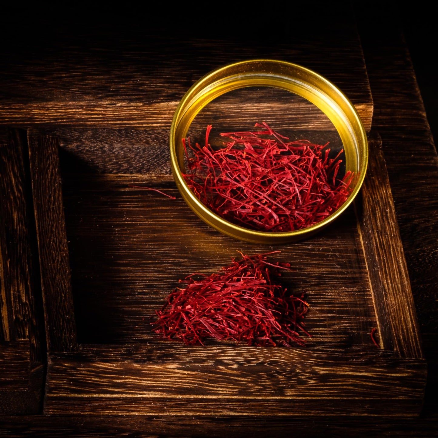 Saffron from Afghanistan - Saffron Sampler - Gift Boxed and Tinned